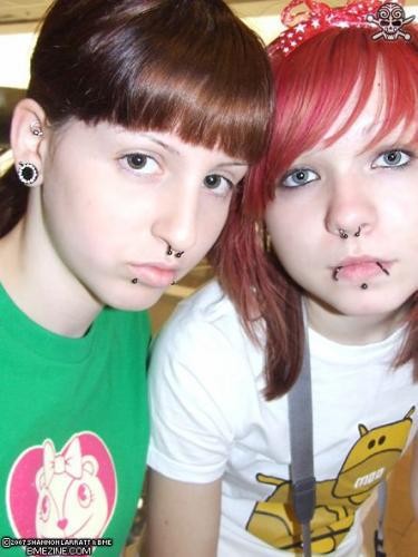 piercing levres. piercings: (septum,labret